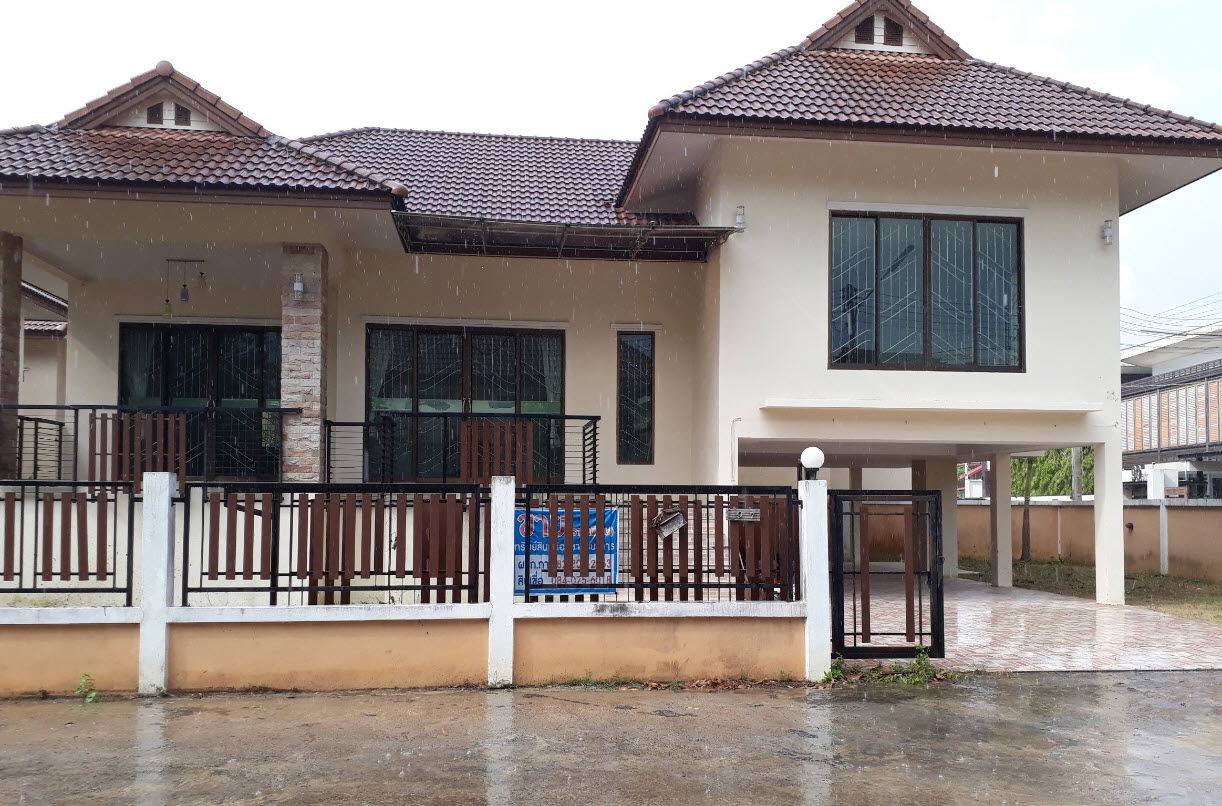 รูป บ้านเดี่ยว เนื้อที่ทั้งหมด 340 ตารางเมตร 79/17 หมู่บ้านอัญชลี  ตำบลเวียงสระ อำเภอเวียงสระ สุราษฎร์ธานี ราคา 4,510,000 บาท - รูปที่ 1/4