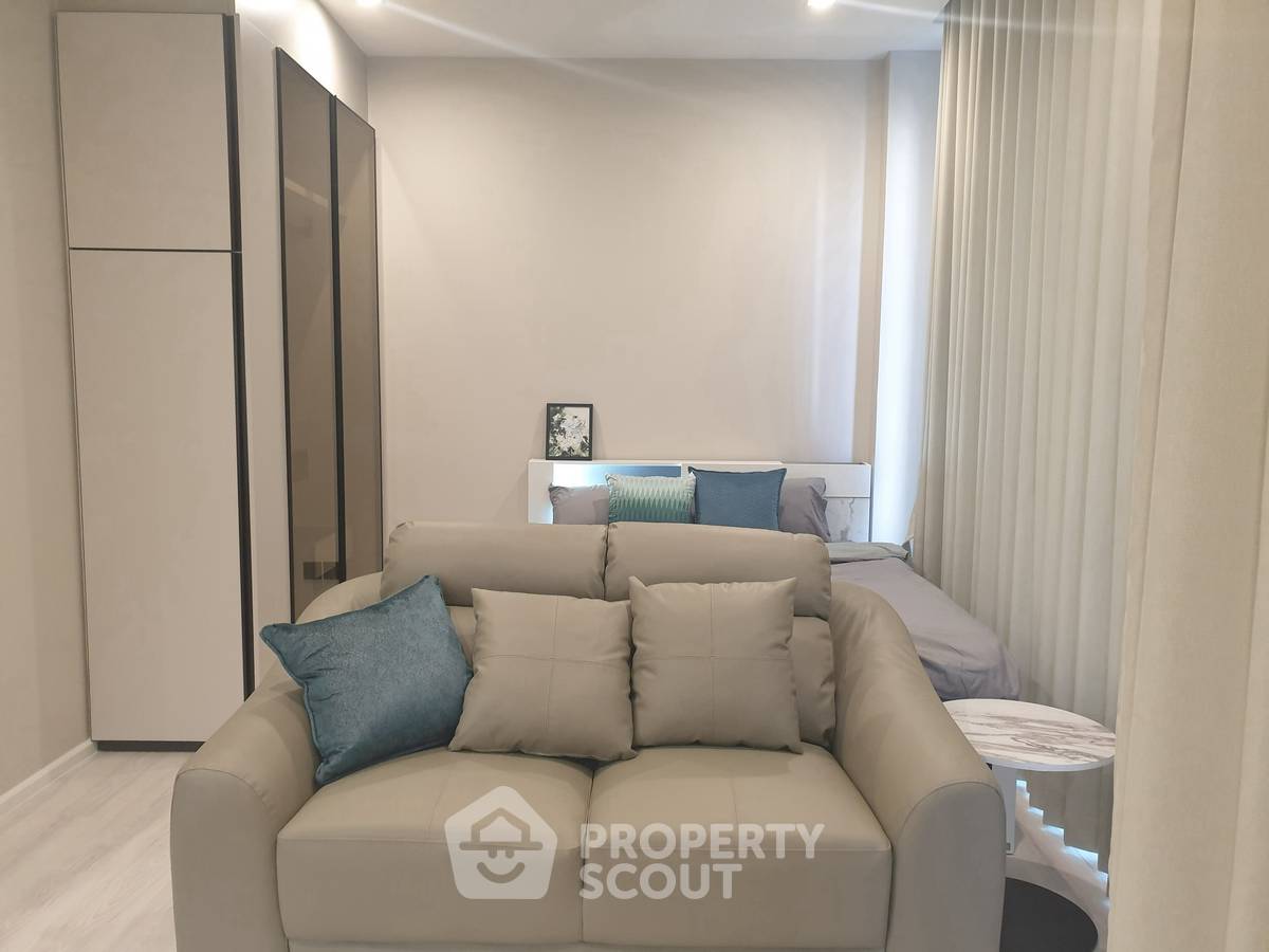 picture Studio Condo at The Room Phayathai near ARL Ratchaprarop (ID 2253581) - 13/16