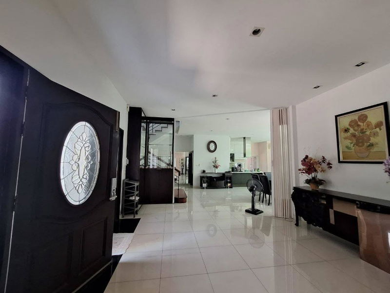 รูป บ้านเดี่ยวสุดหรู ใจกลางคุ้งบางกระเจ้า เนื้อที่ 500 ตร.ว. ร่มรื่นน่าอยู่ - รูปที่ 11/14