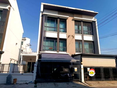 เช่าทาวน์โฮม ถนนลาดพร้าววังหิน : 📌 🏡 บ้านกลางเมือง โชคชัย 4 ซอย 50 | ใกล้เซ็นทรัล EastVille | 3 ชั้น พร้อมอยู่