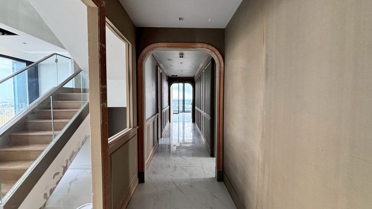 picture For sale: 5 bedrooms, 307 sq m., spacious unit at Canapaya Residences - 31/44