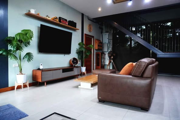 picture UK07-015 🏡✨ 2-storey detached house for sale with complete furniture in every room. - 14/18