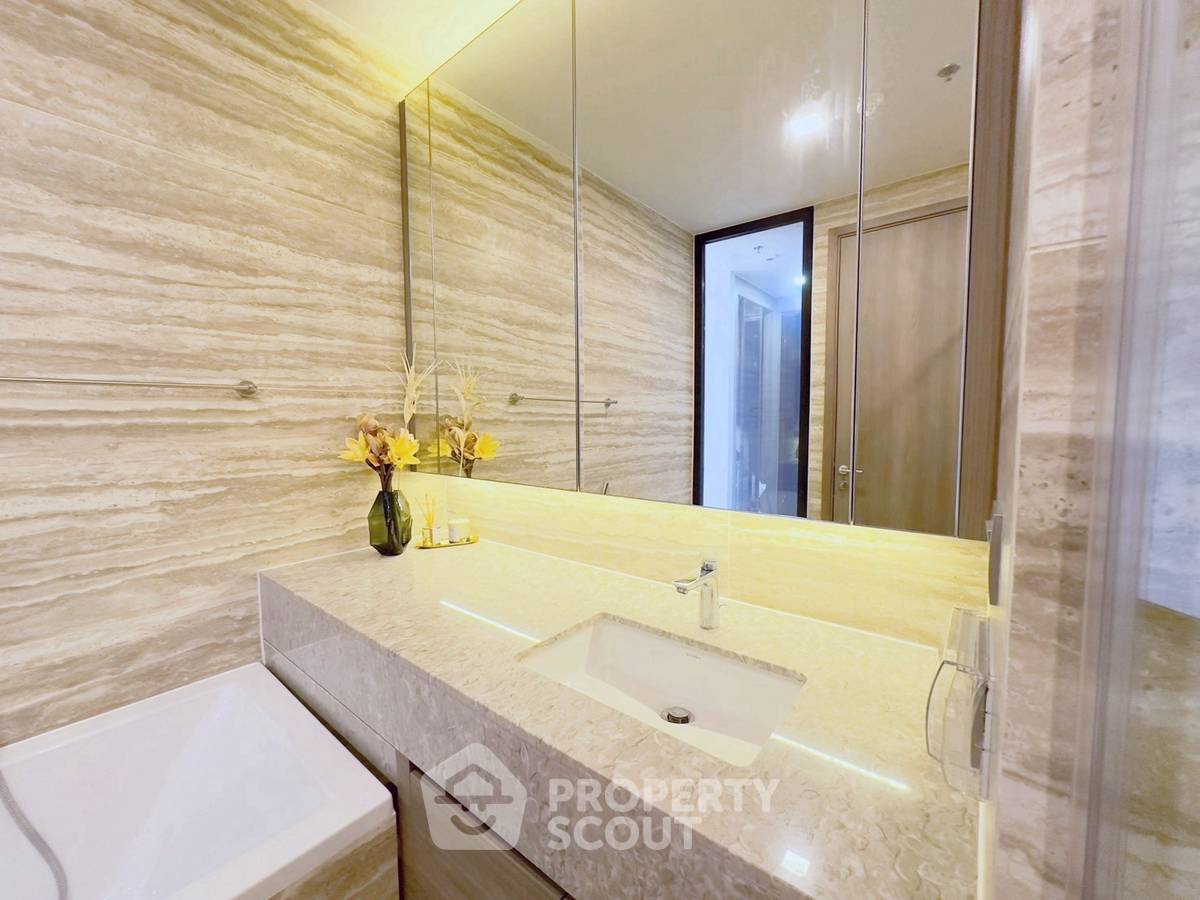 picture 2-BR Condo at Celes Asoke near MRT Sukhumvit (ID 2254042) - 9/14