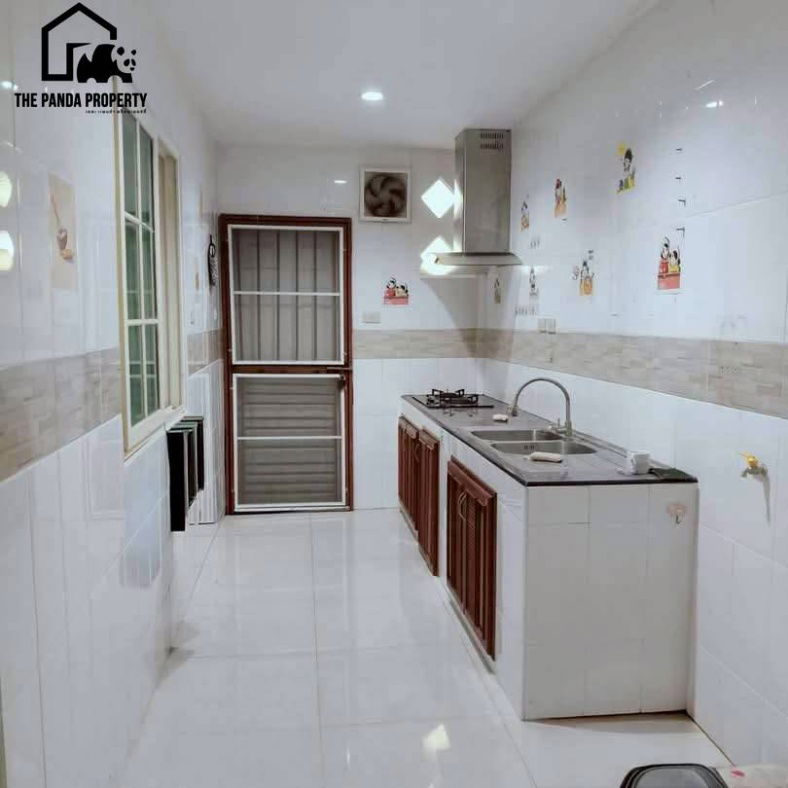 รูป หมู่บ้านทัศรินทร์ เฟื่องฟ้า 11 - รูปที่ 2/6