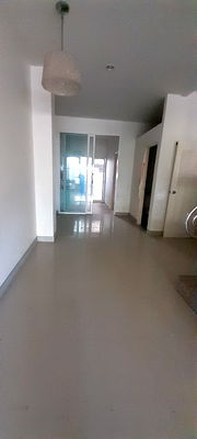 ทาวน์เฮ้าส์ เนื้อที่ทั้งหมด 94.4 ตารางเมตร 39/2 ตำบลในเมือง อำเภอเมืองนครศรีธรรมราช นครศรีธรรมราช ราคา 2,310,000 บาท