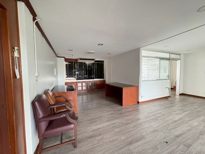 picture Home Office For Rent – 4-Story Building, Next to 7-Eleven, in the Heart of Town in Town, Lat Phrao 94 - 22/33