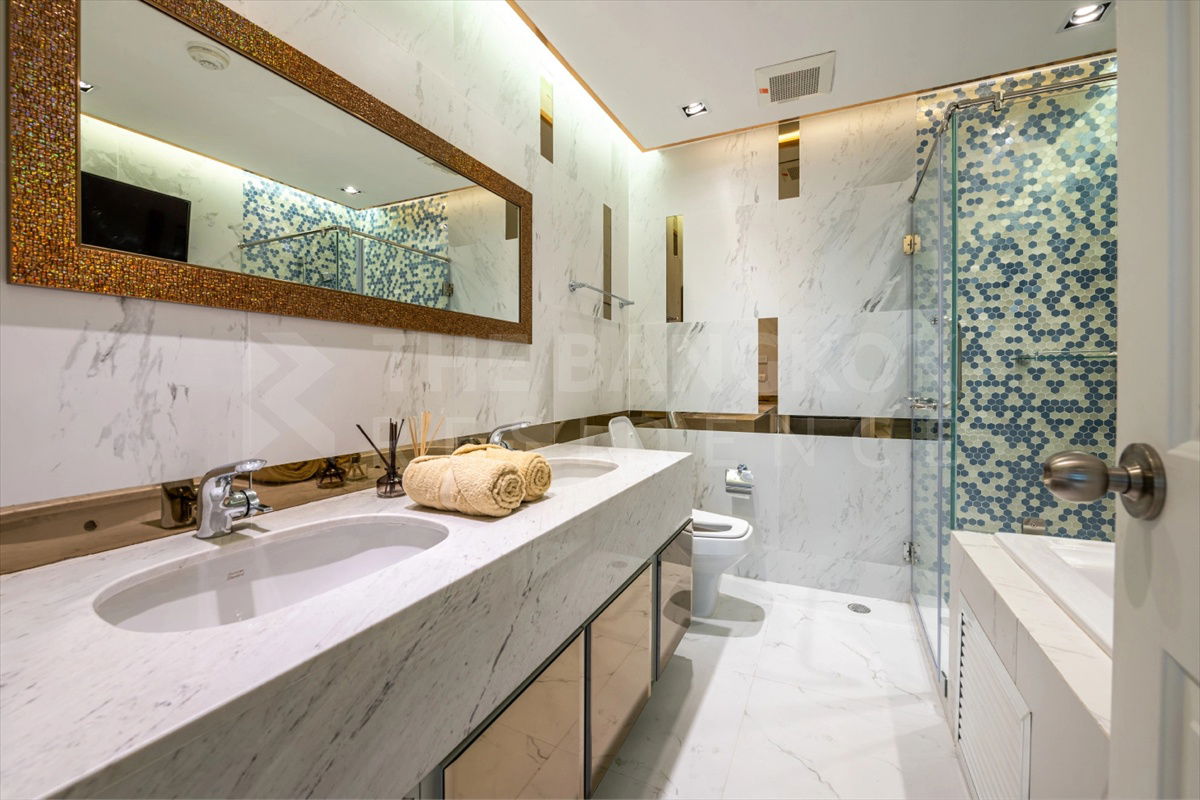 picture 𝐋𝐮𝐱𝐮𝐫𝐲 𝐔𝐧𝐢𝐭 ✨ Belle Grand Rama 9, Stunning Penthouse 💖  𝟏𝟖𝟎𝐊 /month, Near MRT Rama9 - 16/18