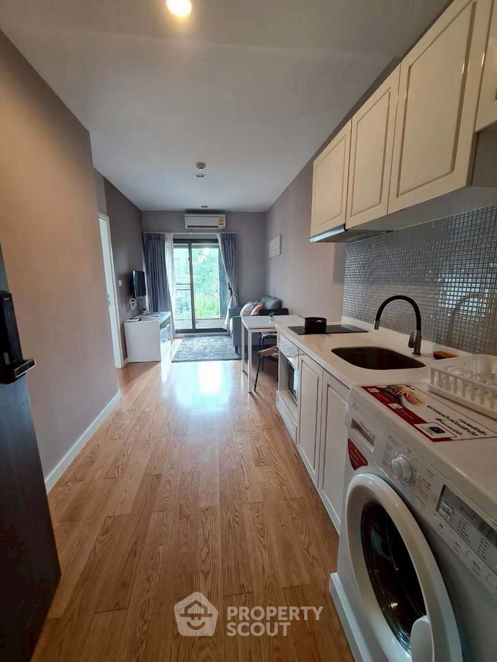picture 1-BR Condo at Condolette Dwell Sukhumvit 26 near BTS Phrom Phong (ID 2253578) - 4/9