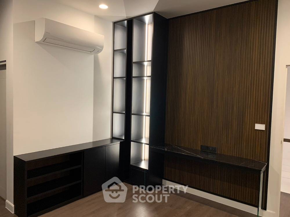 picture 4-BR House at Setthasiri-Krungthep Kreetha 2 in Hua Mak (ID 1404066) - 12/12