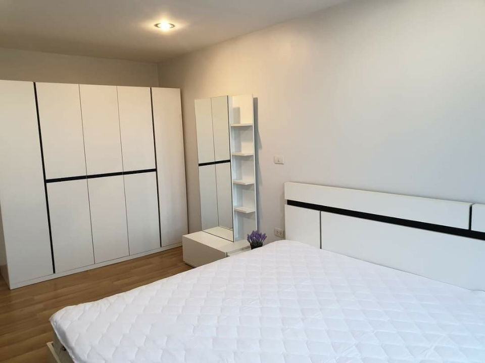 picture Condo for rent! Full furnished  - 13/17