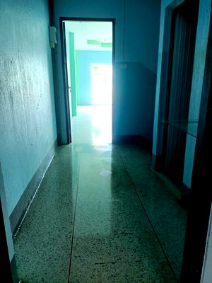 Shophouses for sale Karnjanavanit Road Hat Yai : อาคารพาณิชย์ 84.4 square meter Songkhla Hat Yai Phatong for 2310000 THB