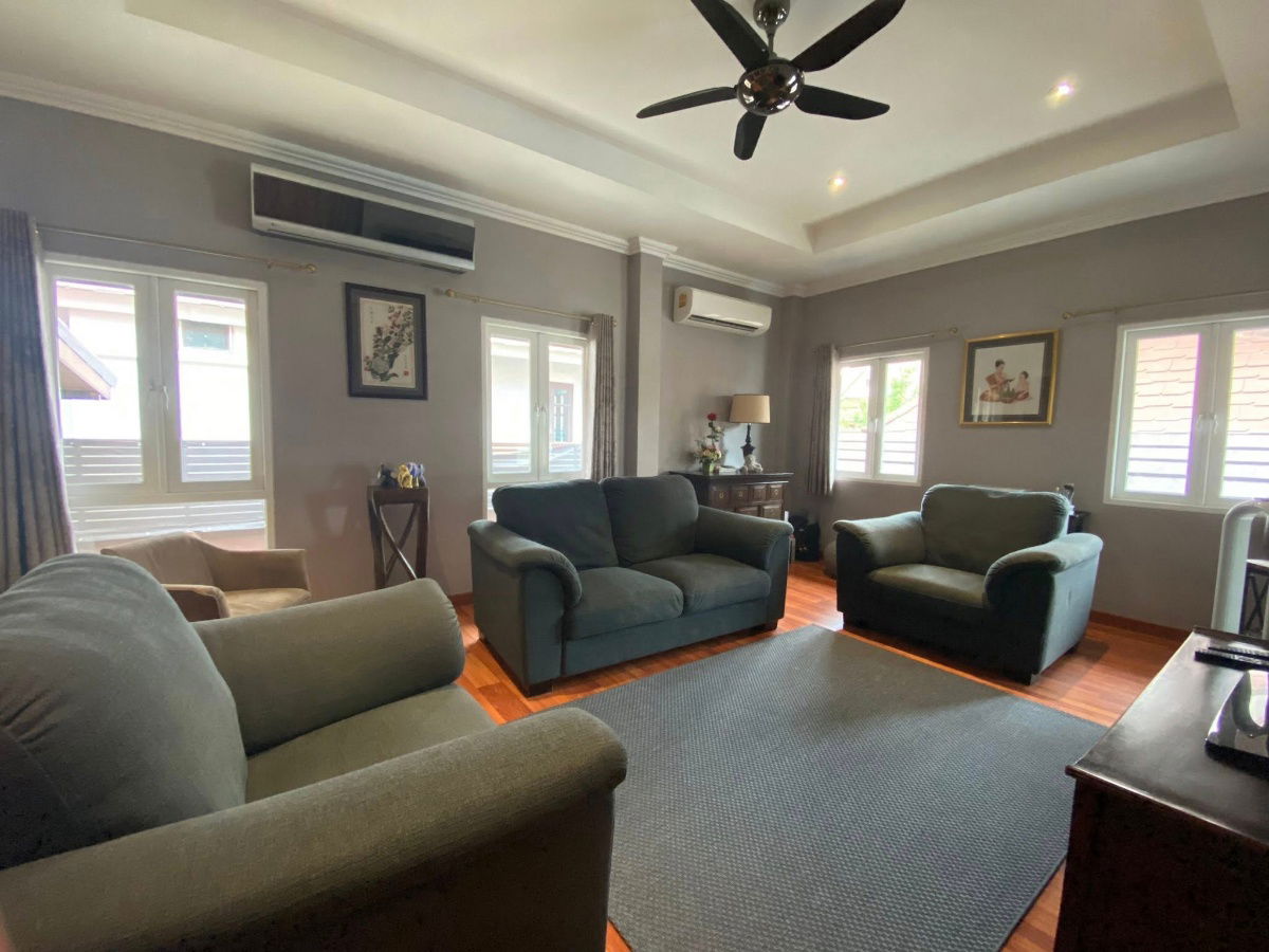 picture House for sale with swimming pool, Chaiyaphruek 2, Chonburi - 5/5