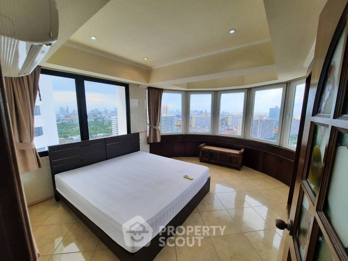picture 2-BR Condo at Jomtien Complex Condotel close to Jomtien Beach (ID 2253714) - 4/14