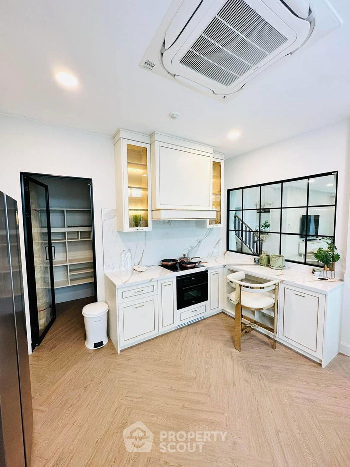 รูป บ้าน 4-ห้องนอน ที่ นันทวัน พระราม 9 กรุงเทพกรีฑาตัดใหม่ ใน สะพานสูง (ID 1413449) - รูปที่ 12/27