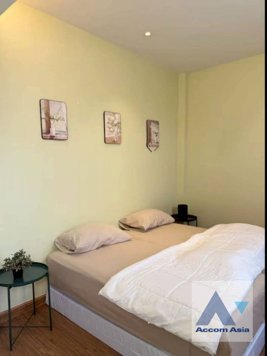 picture 🔼🔽 AccomA 📩 Home Office 5 BR House in Phra Khanong (AA44429) - 16/17