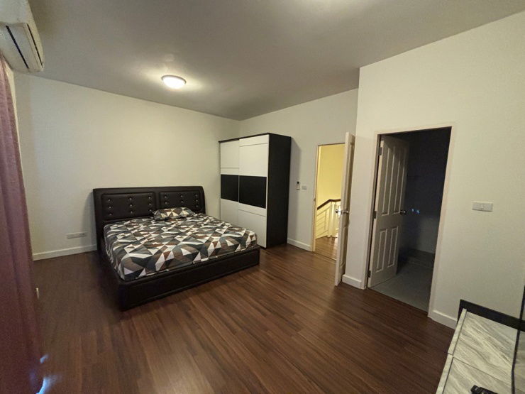 รูป ขายบ้านทาวน์โฮม ทาวน์อเวนิว อ่อนนุช 68 หน้าบ้านไม่ติดใคร - รูปที่ 6/9