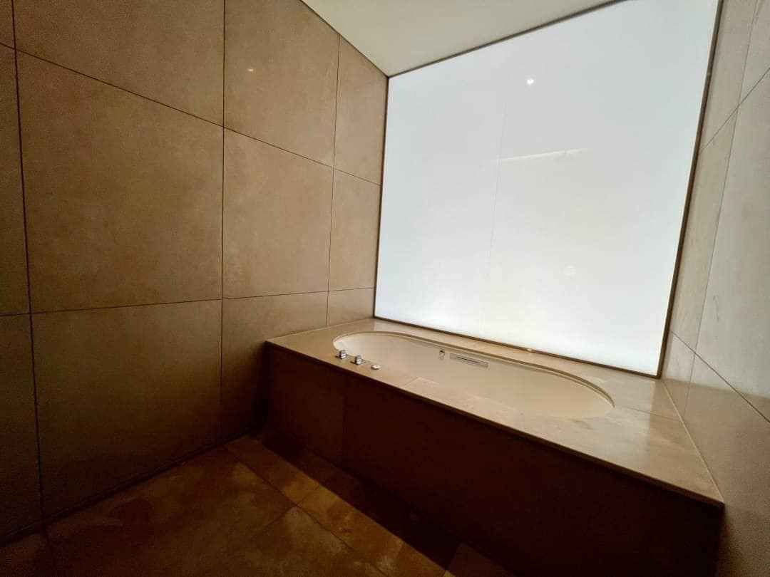 รูป ขายคอนโด Duplex The Sukhothai Residences ห้องขนาด 156.8 ตรม Fully Furnished พร้อมเฟอร์นิเจอร์  - รูปที่ 12/19