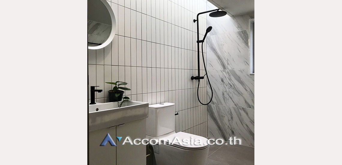รูป 🔼🔽 AccomA 📩  2 BR Townhouse in Khlong Ton Nuea (AA28373) - รูปที่ 18/19