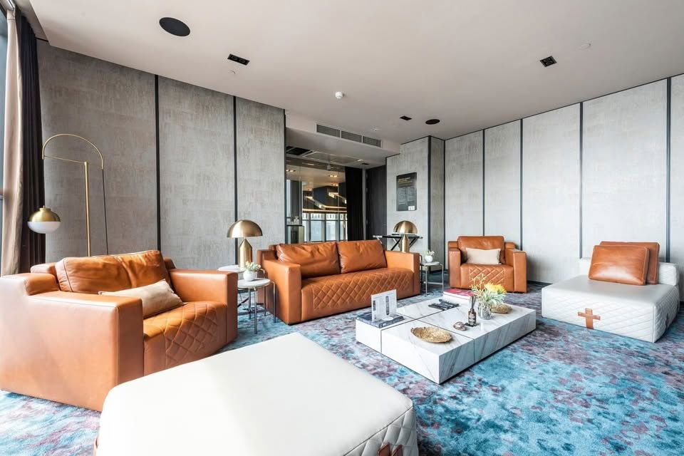 picture Code: KJ8192  for rent Ashton Silom // Line ID: @kjcondo (with @) // - 19/19