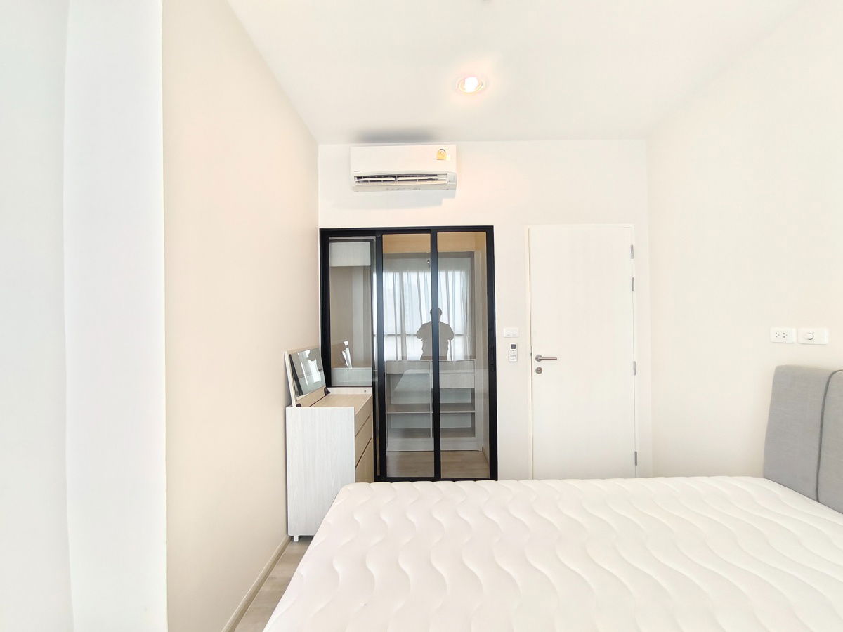 picture Niche Mono Mega Space Bangna, 2 bedrooms, 39th floor, size 50 sq m., rent 1800/month. Call/Line: 0636262722 - 8/18
