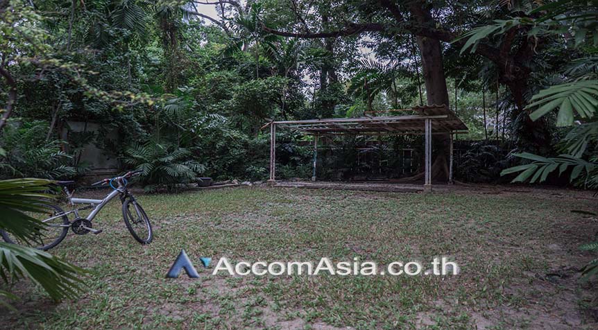 picture 🔼🔽 AccomA 📩 Home Office,Garden 4 BR House in Khlong Ton Nuea (AA26054) - 3/20