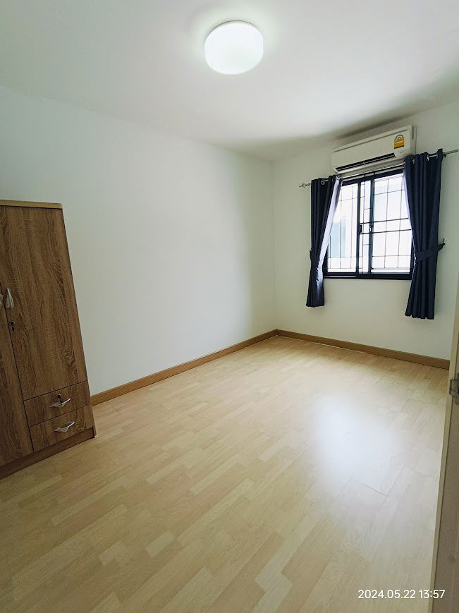 picture Townhouse for rent at  The connect Chaloem Phrakiat Rama 9 Soi 67 - 7/9