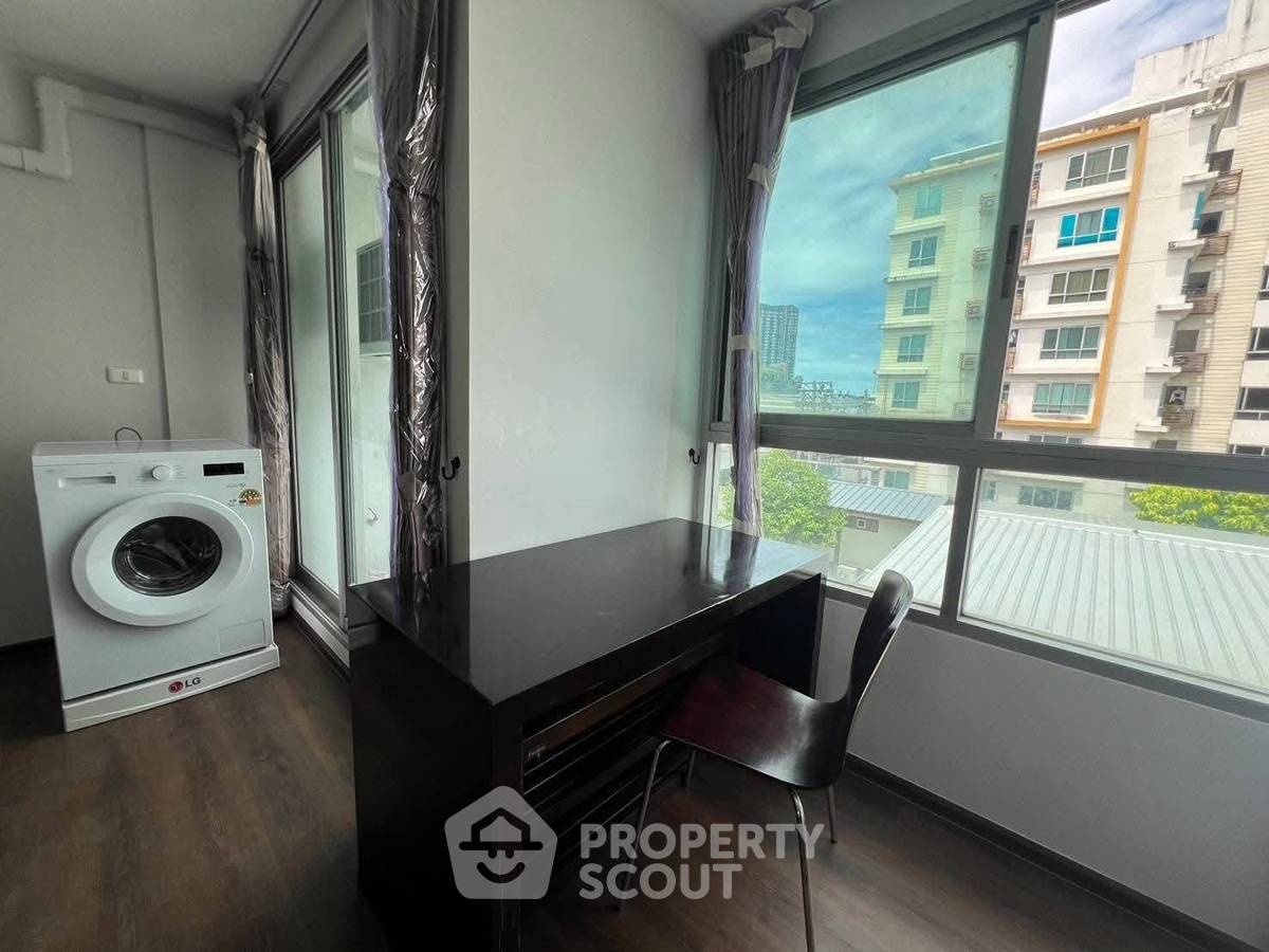 picture 1-BR Condo at Plus 67 near BTS Phra Khanong (ID 2244876) - 5/11