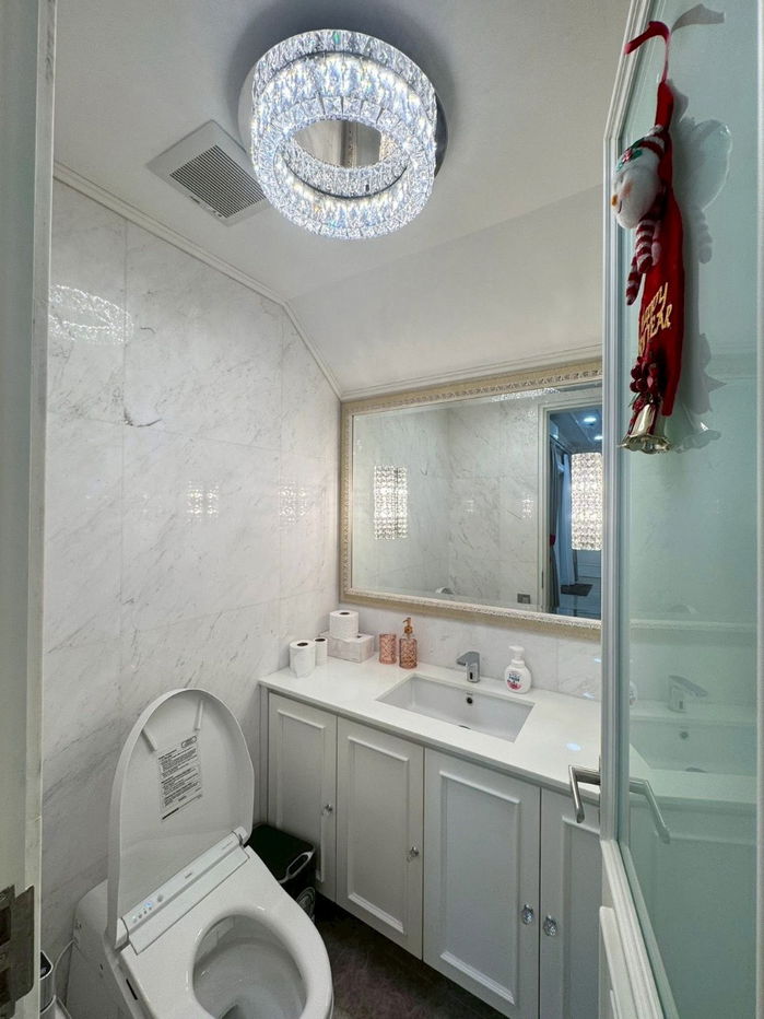 picture ♦ Luxury Style ♦ 2-storey detached house 62.00 sq.w. 184.00 sq.m. | 3 bedrooms 4 bathrooms | Near VERSO International School 12 minutes - 12/19