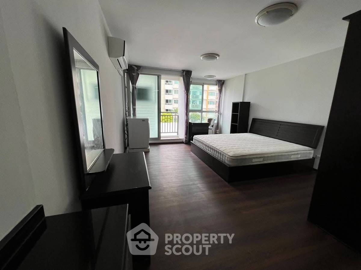 picture 1-BR Condo at Plus 67 near BTS Phra Khanong (ID 2244876) - 1/11