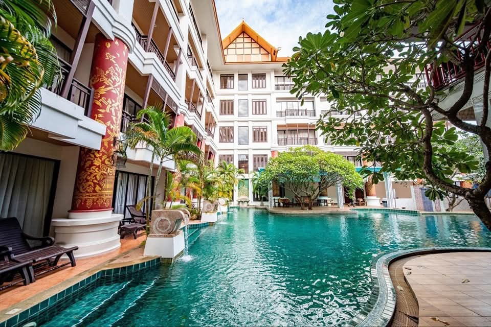 picture Luxury Bali-style hotel for sale in Pattaya, Chonburi - 2/5