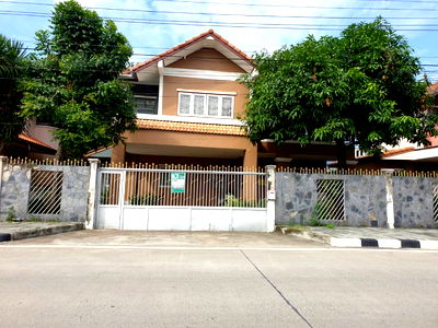 Houses for sale วิทยาลัยเทคนิคกาญจนาภิเษกมหานคร : For sale: Praphawan Home Single house 60 sq. wah. 