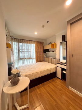 Forrent LUMPINI Park Riverside Condominium