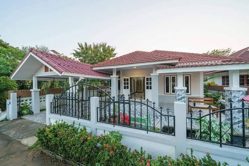 House for rent 22,000 baht/month​ Near KadFarang 