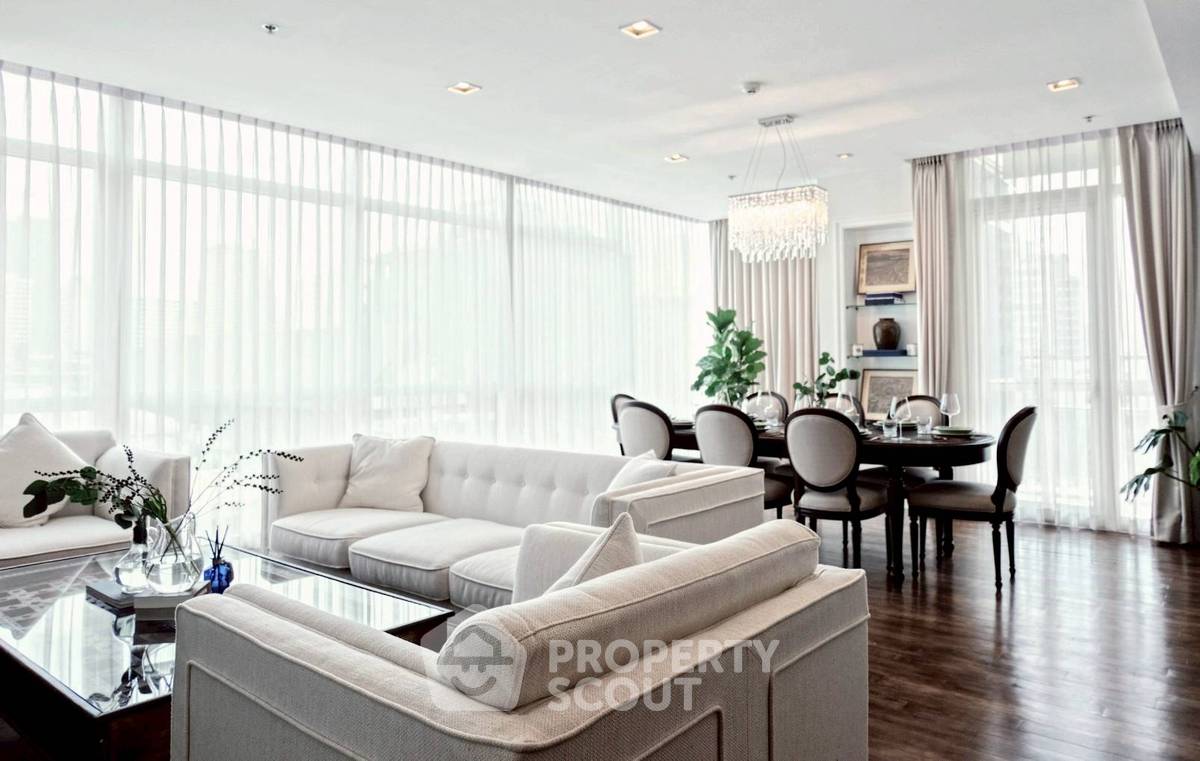 picture 4-BR Condo at Athenee Residence near BTS Phloen Chit (ID 2237331) - 4/20