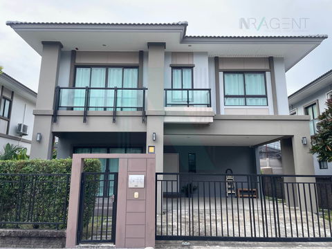 ให้เช่าบ้านเดี่ยว 2 ชั้น ภัสสร บางนา - วงแหวน 3 ห้องนอน 3 ห้องน้ำ