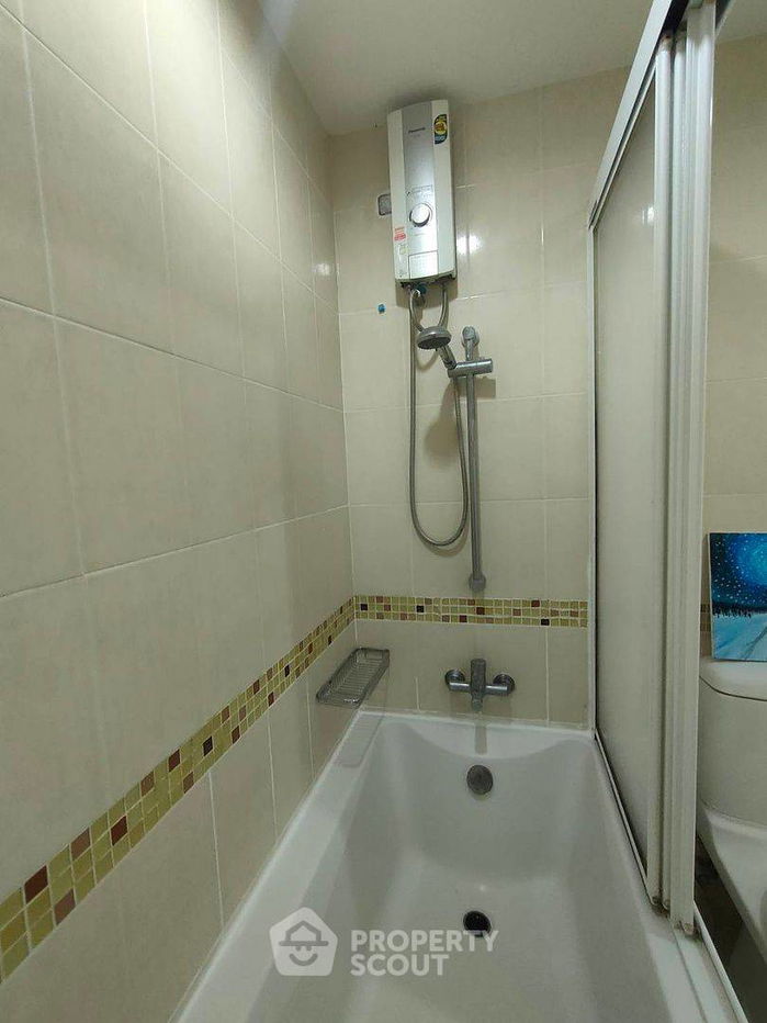 picture 2-BR Condo at Life @ BTS Tha-Phra near BTS Talat Phlu (ID 817619) - 4/27
