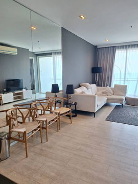 ขาย คอนโดหรูติดทะเล Veranda Residence Pattaya 3 ห้องนอน 