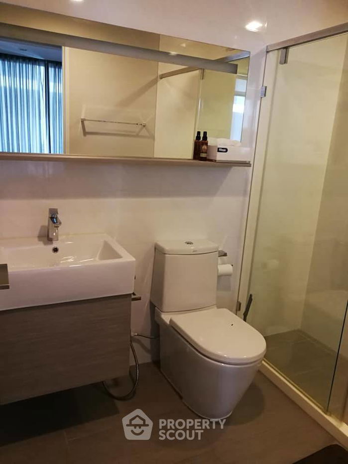 picture 1-BR Condo at The Room Sukhumvit 40 near BTS Thong Lor (ID 382044) - 2/7