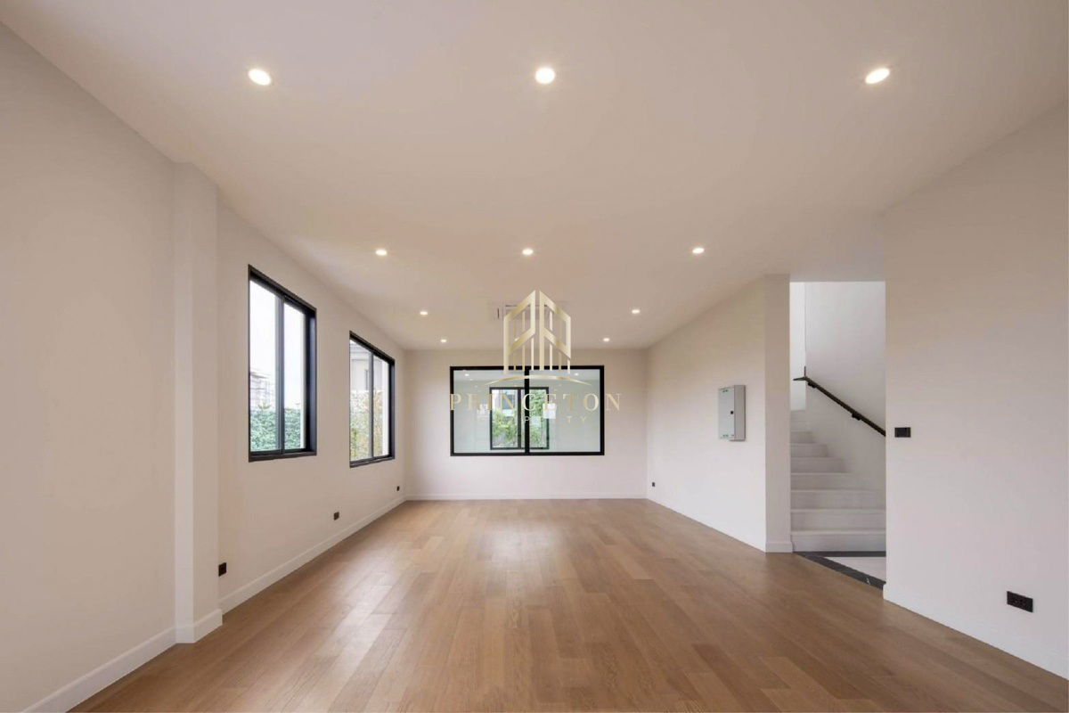 picture Luxury House For Sale Cinq Royal Krungthep Kreetha - 23/41