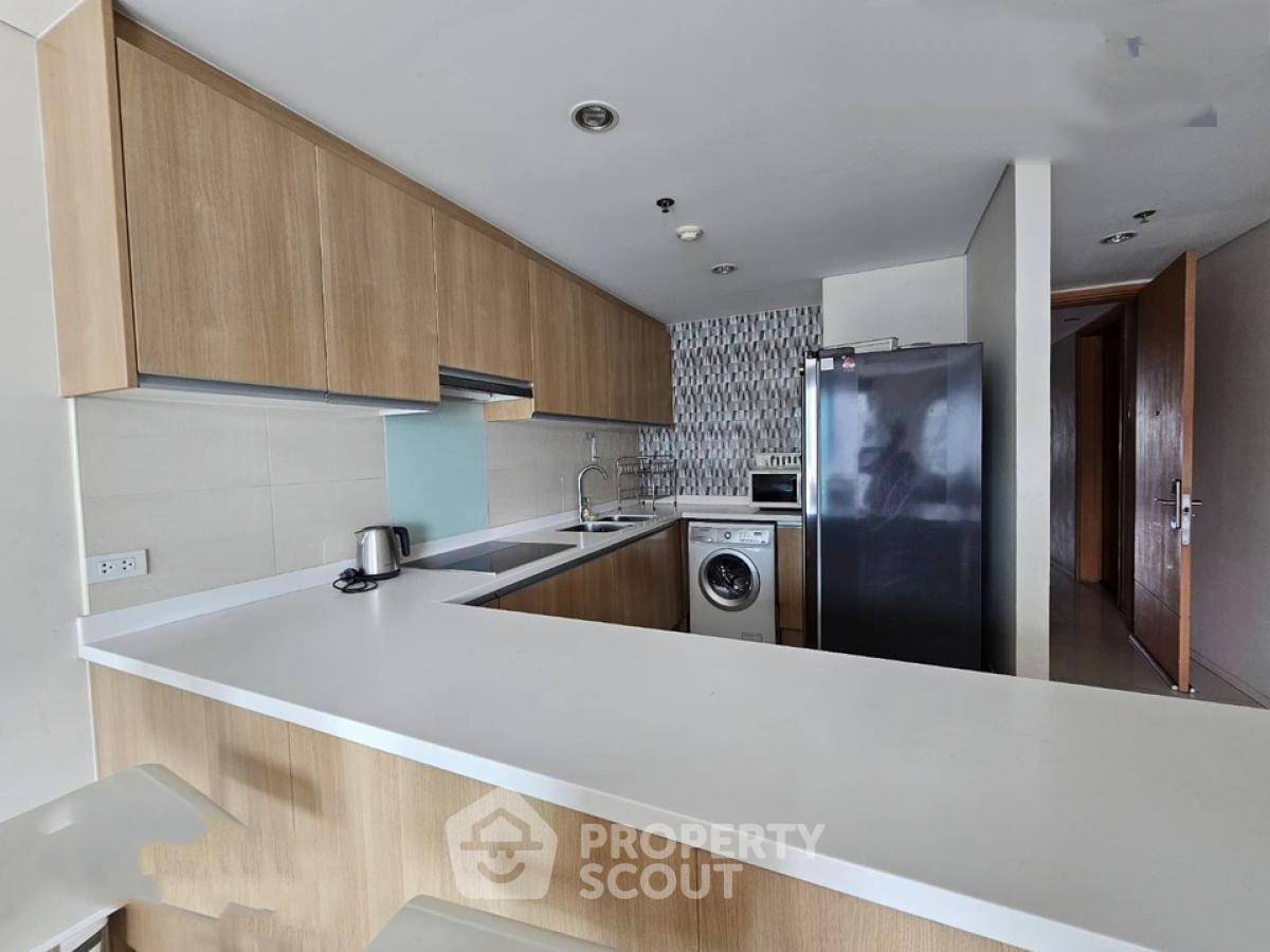 picture 2-BR Condo at Villa Asoke near MRT Phetchaburi (ID 1840475) - 2/5