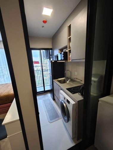 1-bed condo for rent, 27 sqm, The Privacy Taopoon Interchange