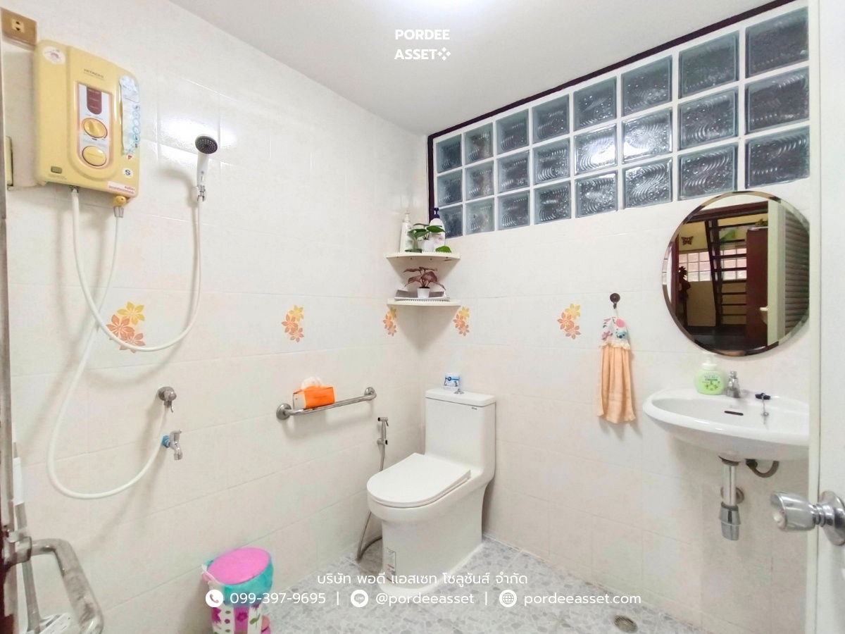 รูป ขาย ให้เช่า บ้านดี่ยว 50 ตร.ว. ซอยรามอินทรา46 แยก4-1 พร้อมเฟอร์นิเจอร์ แอร์ พร้อมอยู่ ใกล้รถไฟฟ้าสายสีชมพูรามอินทรา กม.6  - รูปที่ 16/24