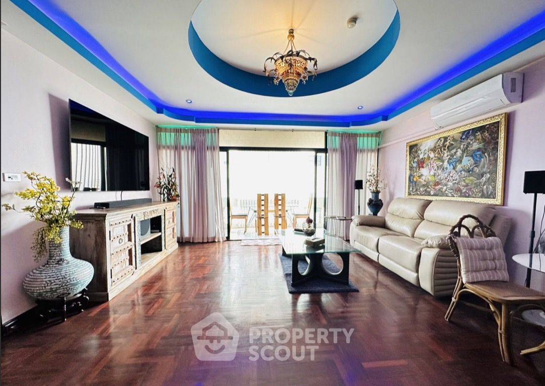 picture 2-BR Condo at Jomtien Complex Condotel close to Jomtien Beach (ID 2256323) - 14/30