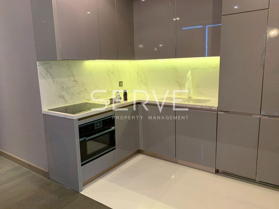 picture Luxury Style 2 Beds  with Bathtub Super High Fl. Unit at Asoke - Phetchaburi District MRT Phetchaburi @ The Esse at Singha Complex - 6/10