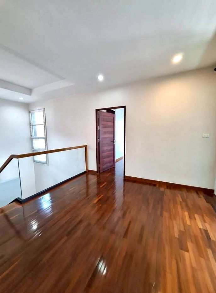 picture For rent: 2-storey detached house in a project, Khuan Lang location, 3 bedrooms, size 60 sq m. ● Rent 35,000 baht/month - 18/53