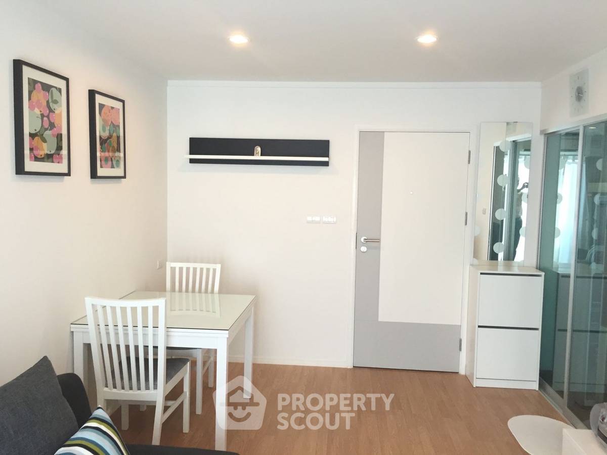 picture 1-BR Condo at Lumpini Place Srinakarin-Huamak near ARL Hua Mak (ID 1496970) - 2/7