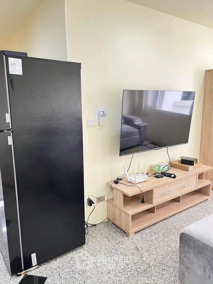 picture 3-BR Condo at Wittayu Complex near BTS Phloen Chit (ID 1962934) - 5/7