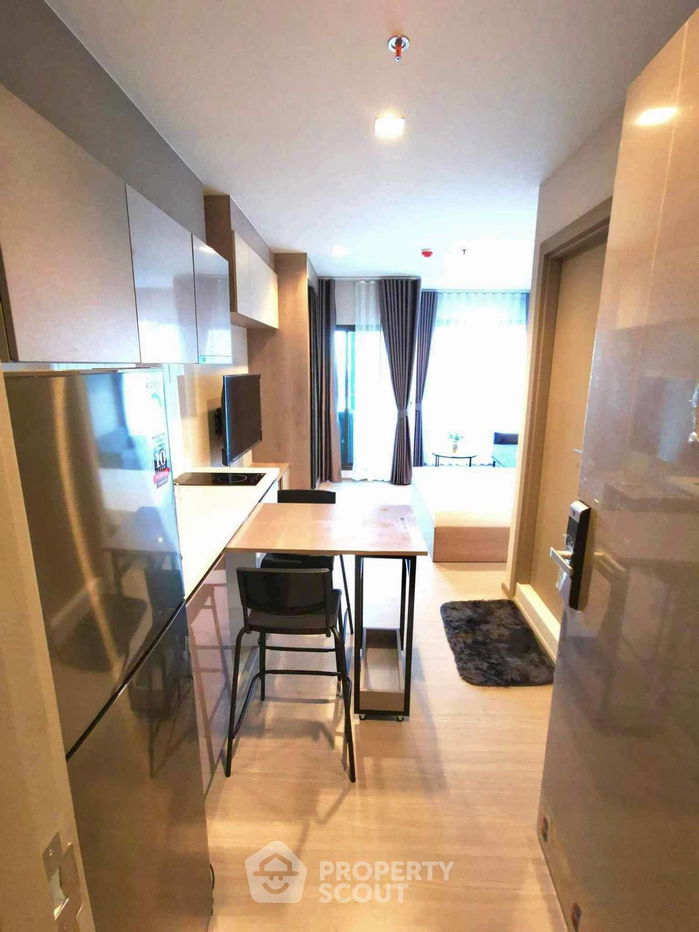 picture 1-BR Condo at Life Asoke - Rama 9 near MRT Phra Ram 9 (ID 1882254) - 3/13