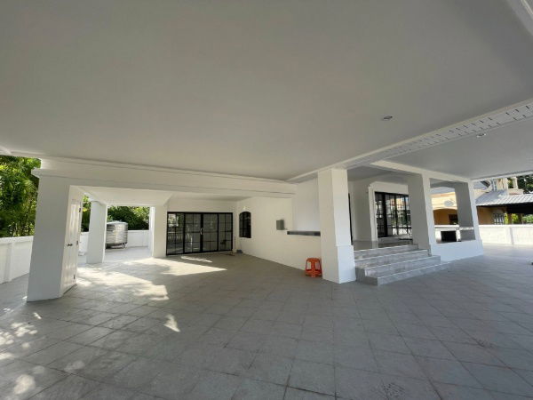picture UK06-061 🏡 2.5-storey detached house for rent - near Bangsaen Beach 💰 Rental price: 32,000 baht/month - 5/23