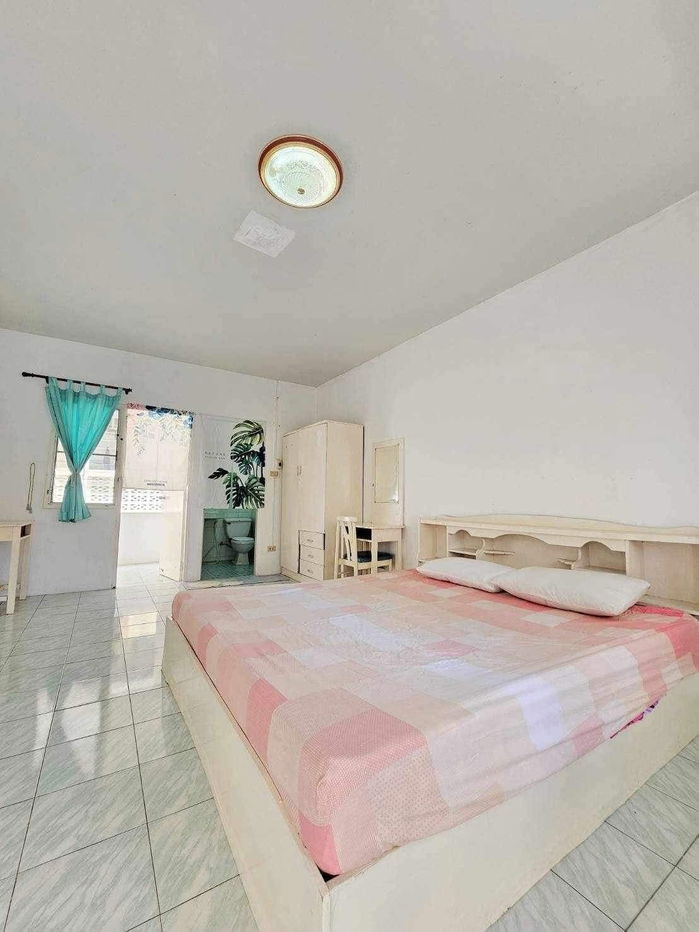 picture Apartment business for rent, 15 rooms, in the heart of Pattaya City, Soi 3 - 11/11